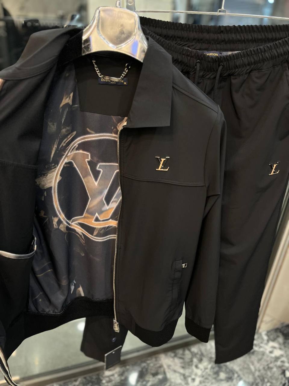 LV CLASSY TRACKSUIT