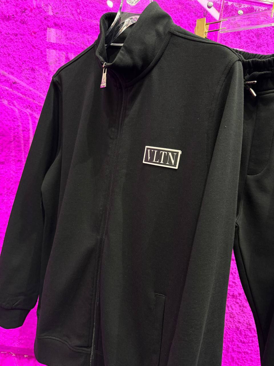 VLTN TRACKSUIT